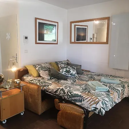 Apartment Le Palace Cathedrale De Reims