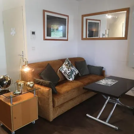 Le Palace Cathedrale De *